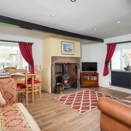 2 Bed In Cumbria Sz214 Holiday home