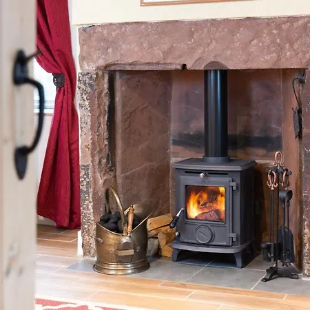 Holiday home 2 Bed In Cumbria Sz214 *